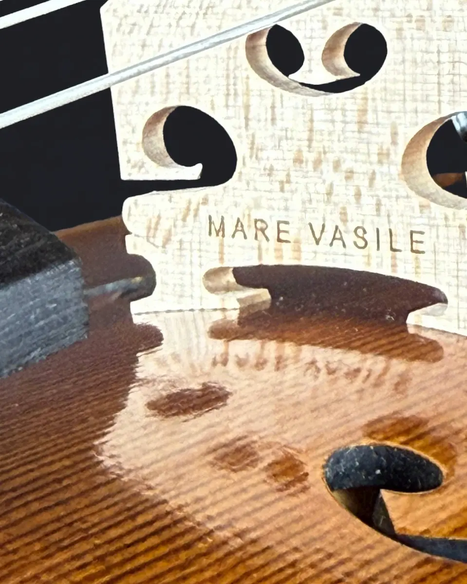 Master violin No. 293 — Stradivari model