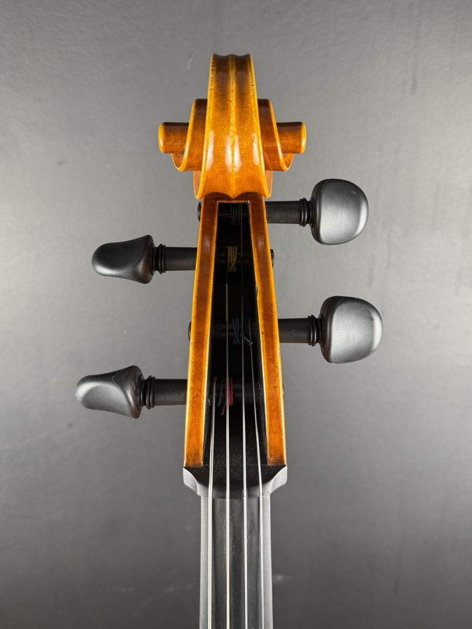 Master cello No. 68 — Stradivari model (small) — photo 6